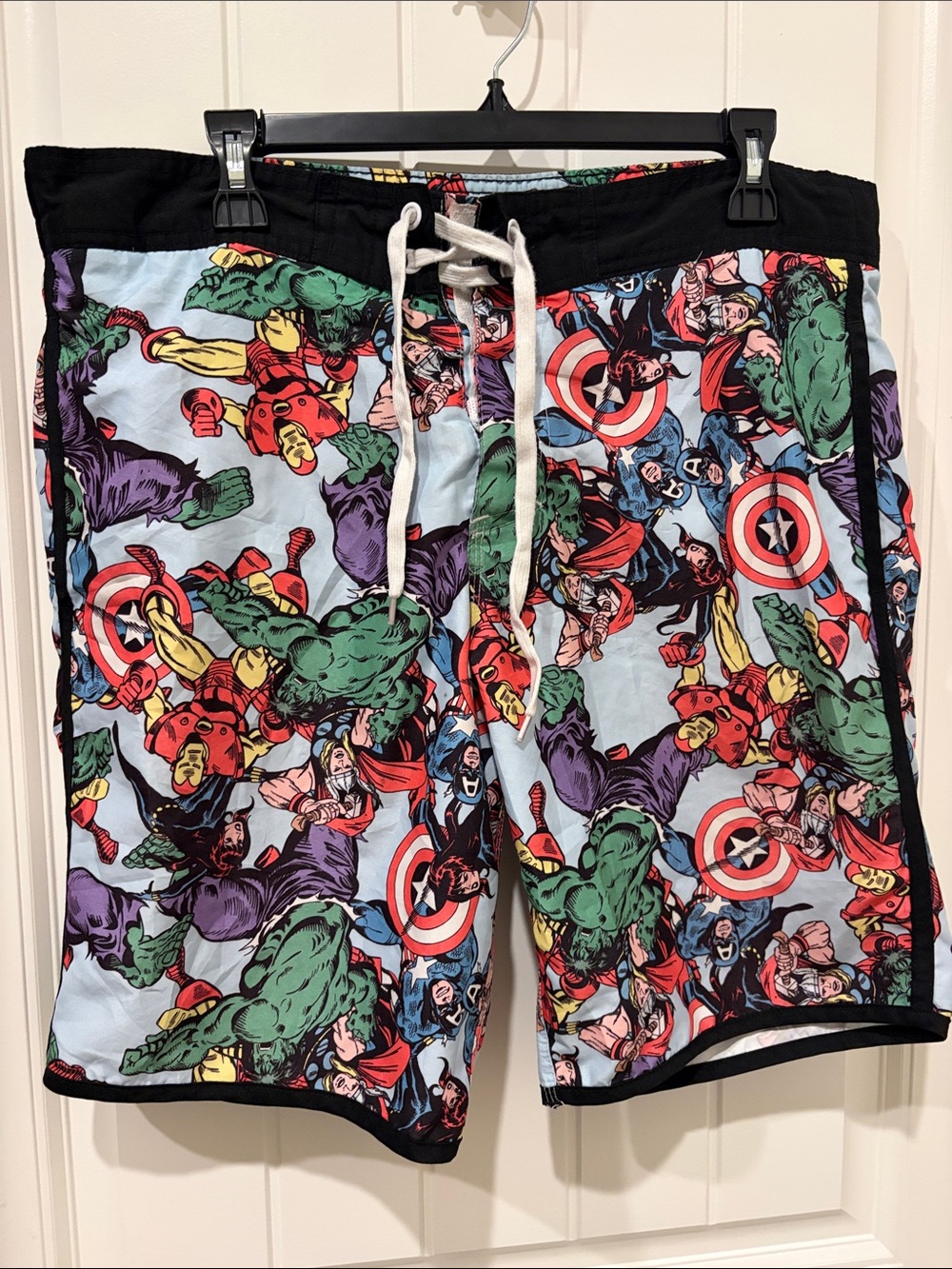 Marvel Men's Avengers Swim Shorts in Blue, Green, Red
